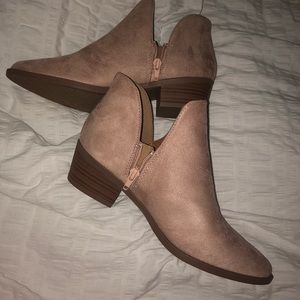 BRAND NEW blush pink booties 💗